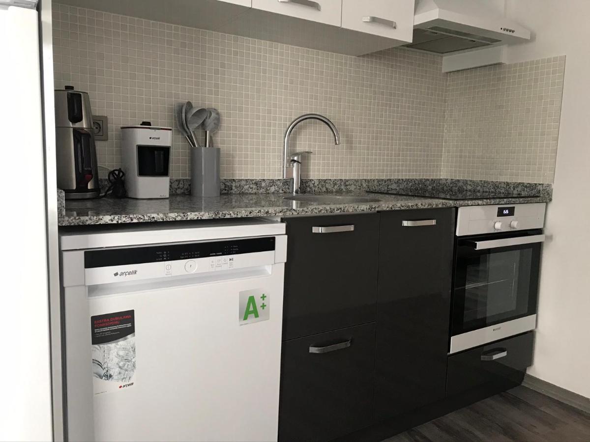 Trea Homes Marina Suites Мармарис Екстериор снимка